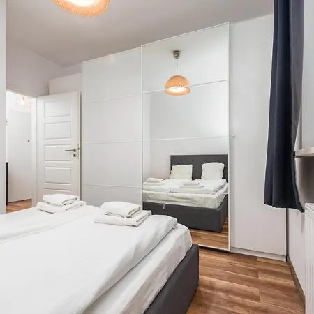 Zeromskiego 1 Apartment